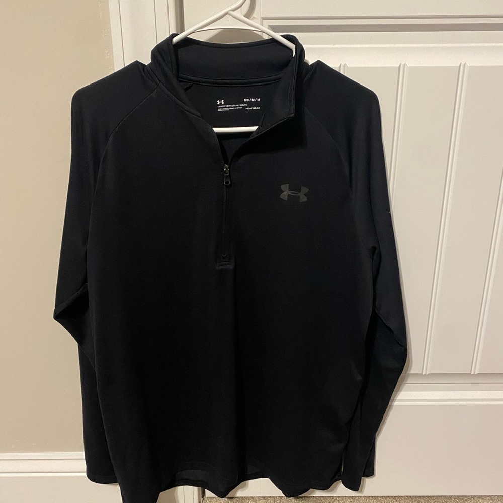 Like New Mens Medium Under Armour Pullover